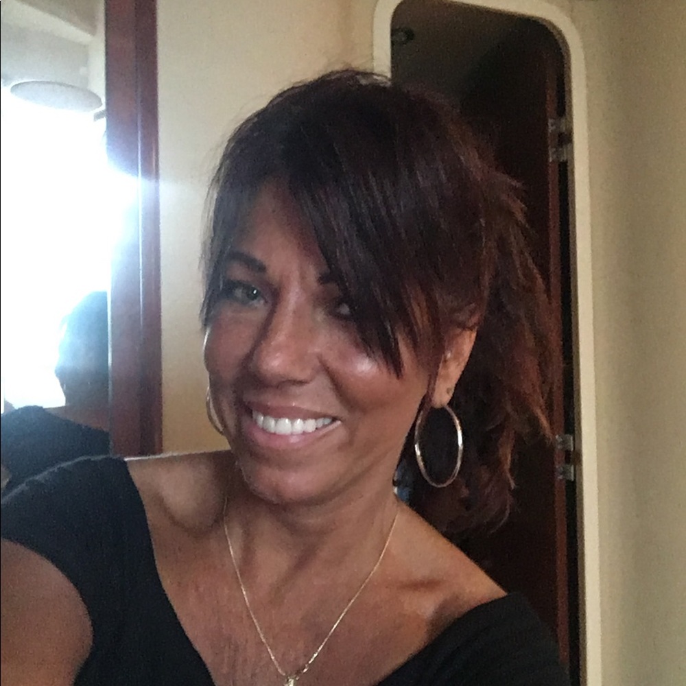 Meet your Posher, Maria